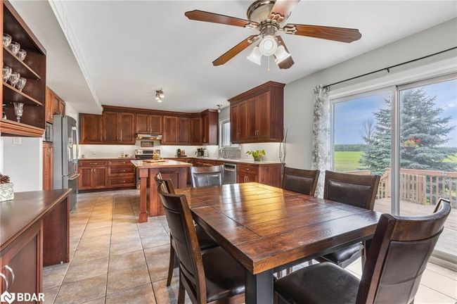 3805 Concession Rd 7, House other with 4 bedrooms, 4 bathrooms and 20 parking in Loretto ON | Image 14