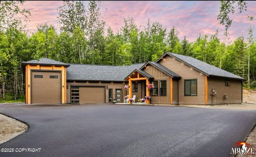 365 W Crestwood Ave, Wasilla, AK, 99654-5533 | Card Image