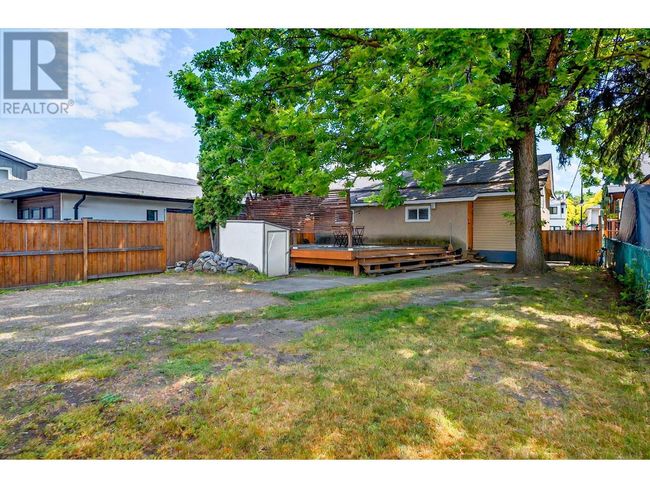 756 Cawston Ave, House other with 2 bedrooms, 1 bathrooms and 4 parking in Kelowna BC | Image 35