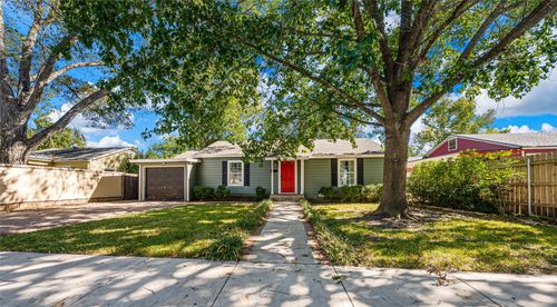 3100 Colonial Ave, Waco, TX, 76707-2541 | Card Image
