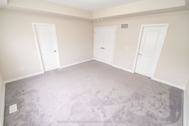 6 Rustic Oak Trail, House other with 4 bedrooms, 4 bathrooms and 4 parking in Ayr ON | Image 32