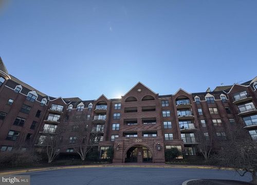 apt-148-2100 Langston Blvd, ARLINGTON, VA, 22201-3549 | Card Image
