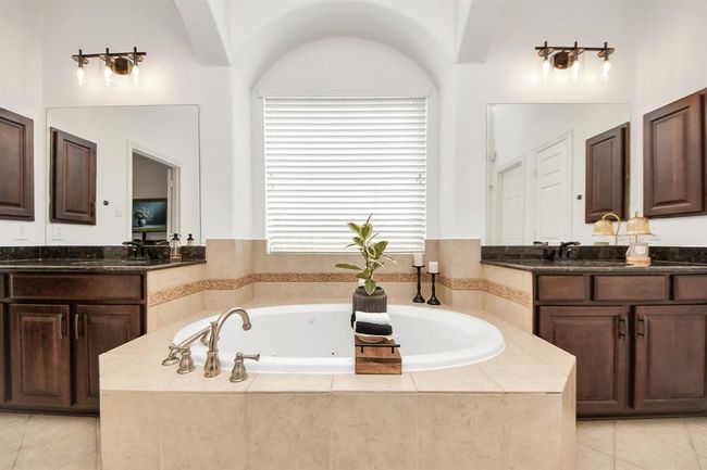 19910 Standing Cypress Dr, House other with 5 bedrooms, 5 bathrooms and 3 parking in Spring TX | Image 28