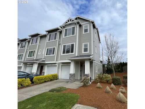 13736 Sw Silent Fox Ter, Sherwood, OR, 97140-9216 | Card Image