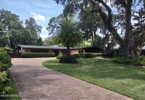 2640 Holly Point Rd E, Orange Park, FL, 32073-5635 | Card Image