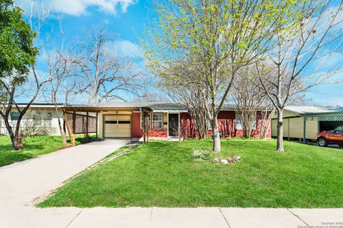 231 Craigmont Ln, San Antonio, TX, 78213-3818 | Card Image