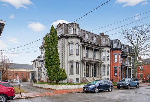 1-138 Pine Street, Portland, ME, 04102 | Card Image