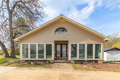 3801 Oak Ridge Road, Summerfield, NC, 27358 | Card Image