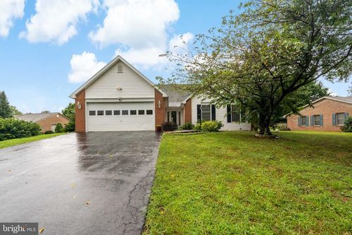 75 Yale Ln, FALLING WATERS, WV, 25419-4039 | Card Image
