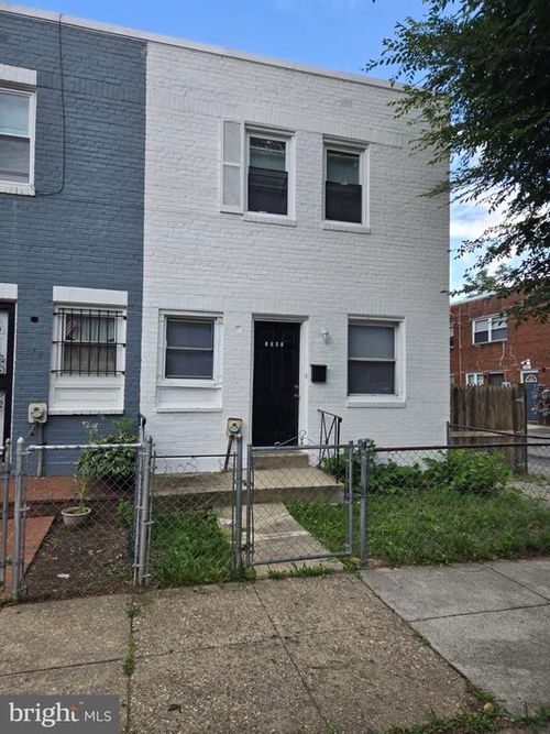 1247 16th St Ne, WASHINGTON, DC, 20002-2556 | Card Image