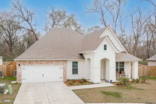 5402 Heron Landing Dr, Baton Rouge, LA, 70816-5605 | Card Image