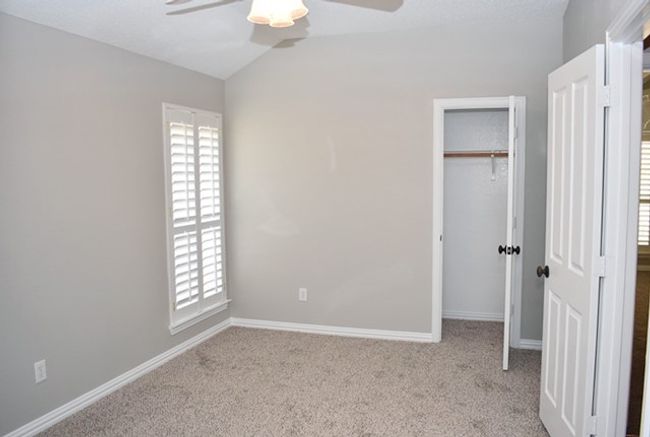 208 Silver Oak Dr, House other with 3 bedrooms, 2 bathrooms and null parking in Grapevine TX | Image 14