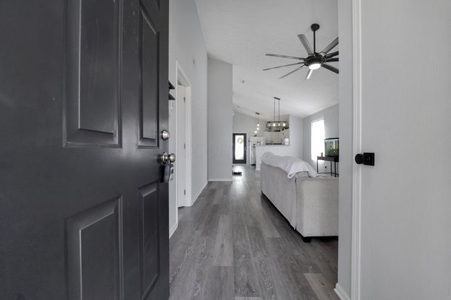 1121 Lake Forest Dr, House other with 3 bedrooms, 2 bathrooms and null parking in Hebron OH | Image 6
