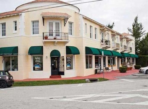 5-700 W 51st St, Miami Beach, FL, 33140-2615 | Card Image