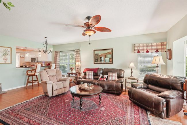 UNIT-101 - 404 Laurel Lake Dr, Condo with 2 bedrooms, 2 bathrooms and null parking in VENICE FL | Image 6