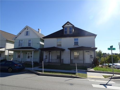 204-202-204 N 3rd St, Youngwood, PA, 15697-1612 | Card Image