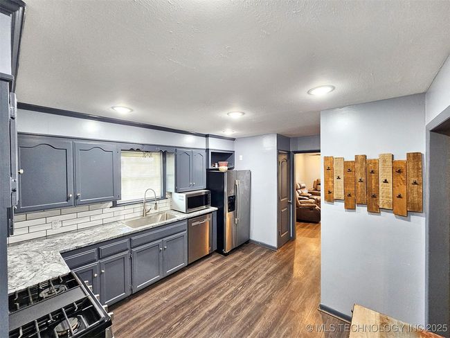 1306 E Shawnee St, House other with 3 bedrooms, 2 bathrooms and null parking in Tahlequah OK | Image 14