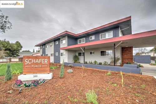 399 Schafer Rd, Hayward, CA, 94544-3360 | Card Image