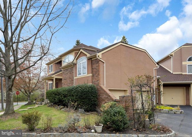 158 Kingsland Cir, Townhouse with 4 bedrooms, 3 bathrooms and null parking in Monmouth Junction NJ | Image 25