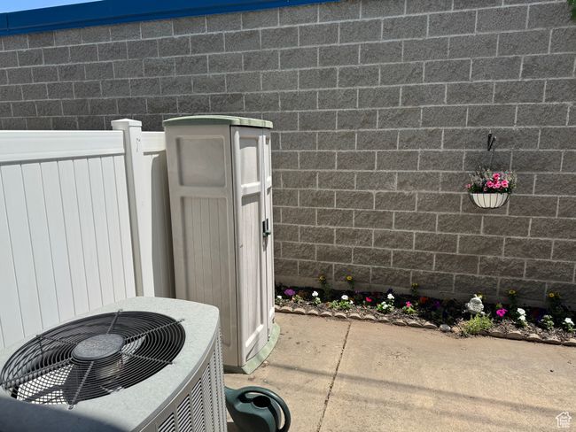 Back patio | Image 27