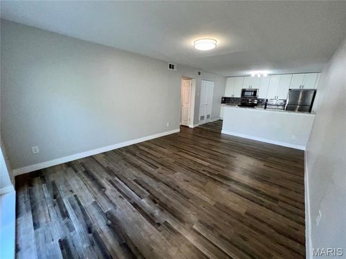 7115 Horner Ave, Richmond Heights, MO, 63117-2360 | Card Image