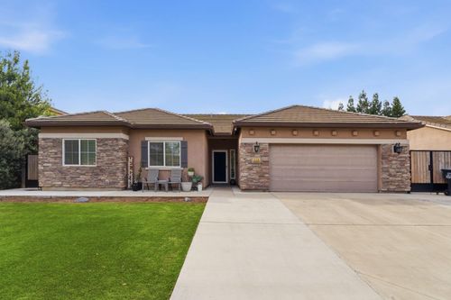 3125 W Tyler Avenue, Visalia, CA, 93291 | Card Image