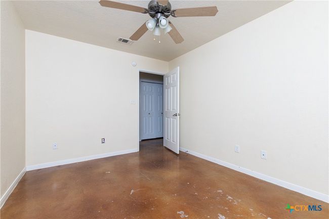 A - 211 W Arlo Rd, Home with 3 bedrooms, 2 bathrooms and null parking in Harker Heights TX | Image 14