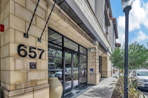 437-657 Walnut St, San Carlos, CA, 94070-2319 | Card Image