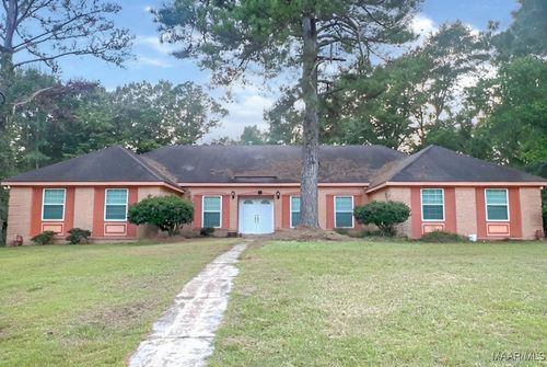 1008 Bluewater Ct, Tuskegee, AL, 36083-1911 | Card Image