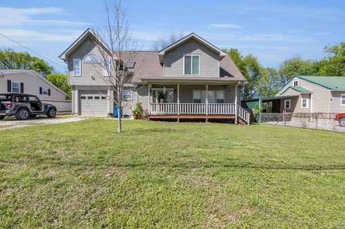 64 Warren St, Rossville, GA, 30741-5698 | Card Image