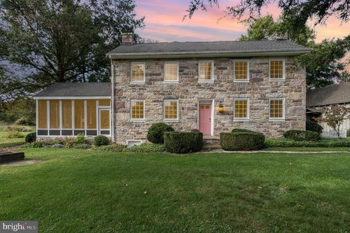 21951 2nd Narrows Rd, AMBERSON, PA, 17210 | Card Image