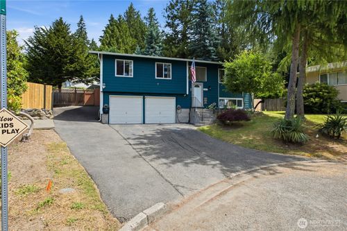 15024 Se 253rd Pl, Covington, WA, 98042-4112 | Card Image