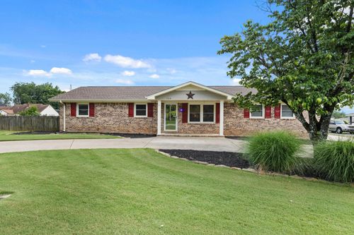 706 Ford Ave, Muscle Shoals, AL, 35661-2204 | Card Image