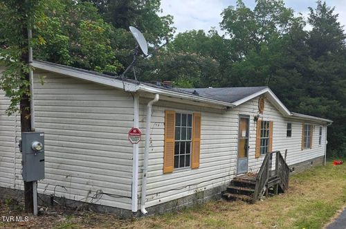 380 Cedar Point Rd, Johnson City, TN, 37615-4627 | Card Image