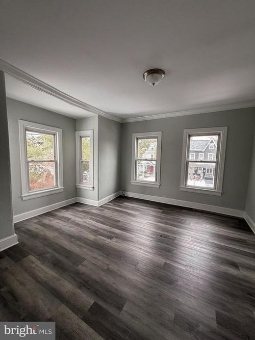 apt-3-402 Cinnaminson Avenue, PALMYRA, NJ, 08065 | Card Image