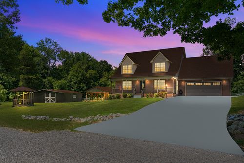 1335 Garrettsburg Rd, Clarksville, TN, 37042-3209 | Card Image