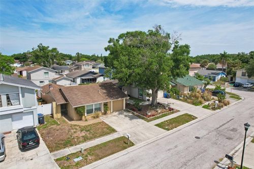 4828 Grove Point Drive, TAMPA, FL, 33624 | Card Image