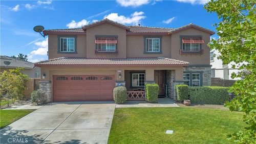 16341 Freesia, Fontana, CA, 92336 | Card Image