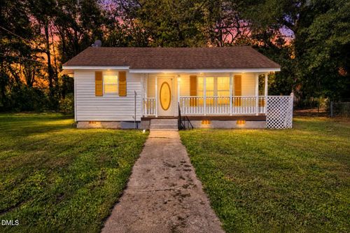 304 Gum Ave, Spring Hope, NC, 27882-9572 | Card Image
