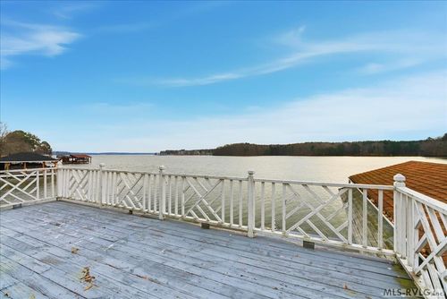 178 E Cove Dr, Macon, NC, 27551-9009 | Card Image