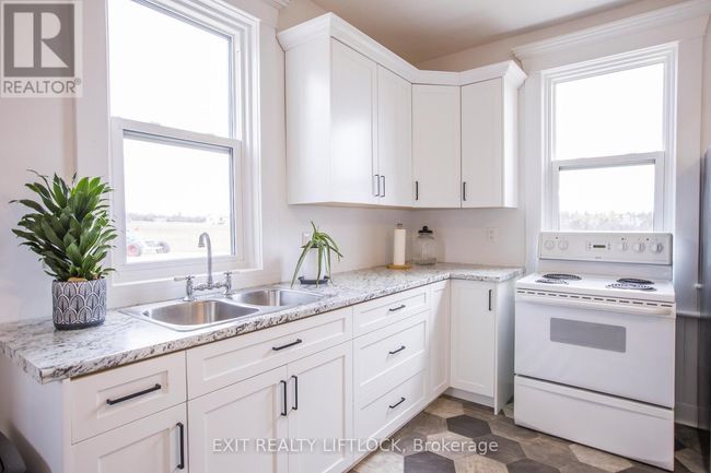 4922 7 Highway, House other with 3 bedrooms, 2 bathrooms and 10 parking in Omemee ON | Image 14