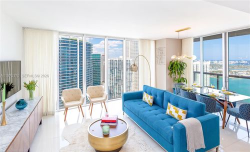 4702-485 Brickell Ave, Miami, FL, 33131-2766 | Card Image