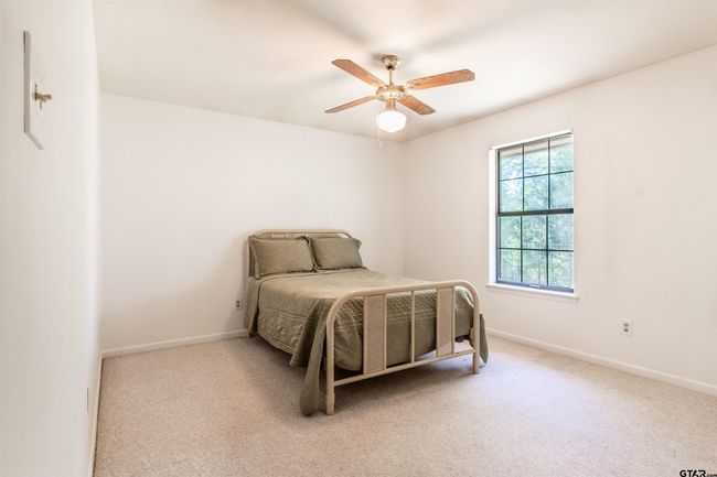 15502 County Road 1227, House other with 4 bedrooms, 2 bathrooms and null parking in Flint TX | Image 24
