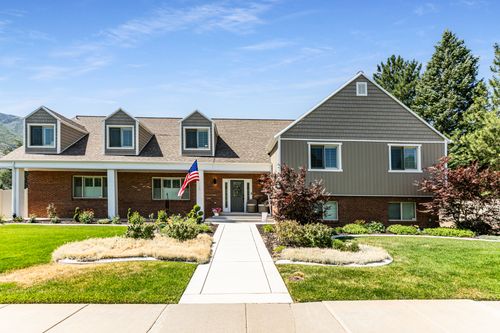2148 Pinecrest Ln, Sandy, UT, 84092-5525 | Card Image