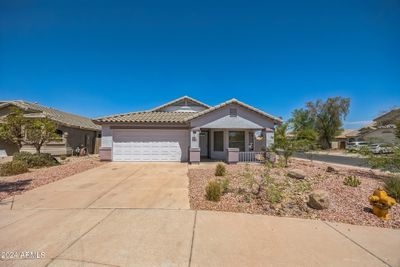 15936 W Latham Street, House other with 3 bedrooms, 2 bathrooms and null parking in Goodyear AZ | Image 2