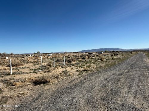 017-103-09 Palm Street, Silver Springs, NV, 89429 | Card Image