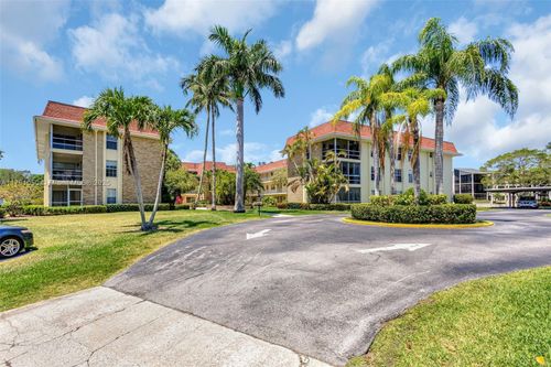 apt-316-5540 Tamberlane Cir, Palm Beach Gardens, FL, 33418-3832 | Card Image