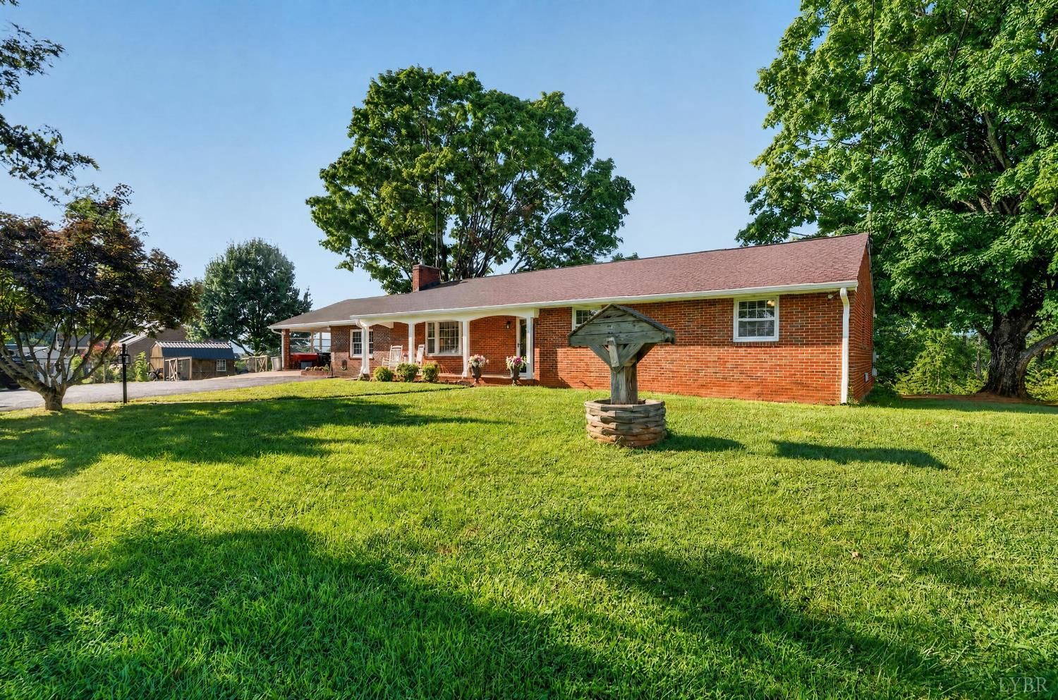 Residential in Goode 5