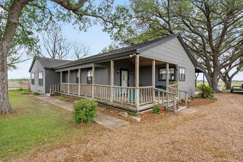 13339 Bj Dusek Rd, Wallis, TX, 77485-9694 | Card Image