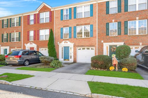 8 Abby Rd, Farmingdale, NJ, 07727-4009 | Card Image